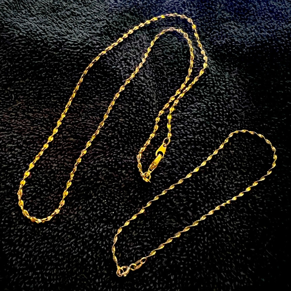 Gold Plated necklace and bracelet